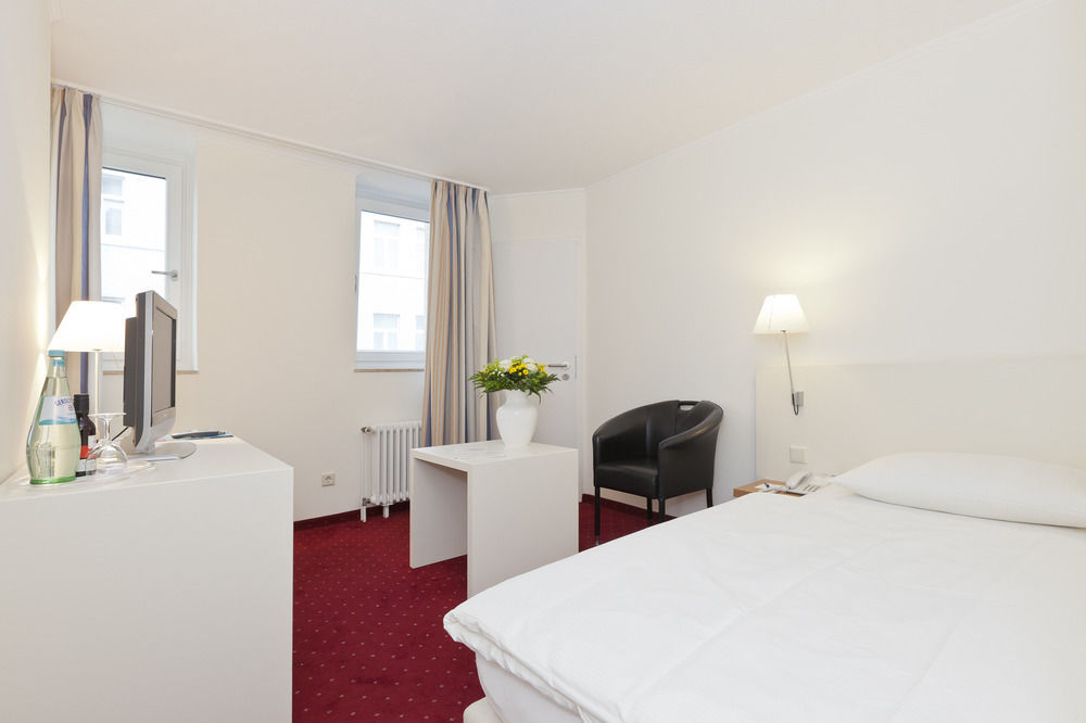 Michels Strandhotel Germania Norderney Eksteriør billede